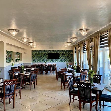 Hotel Stara Gorzelnia Licheń Dış mekan fotoğraf