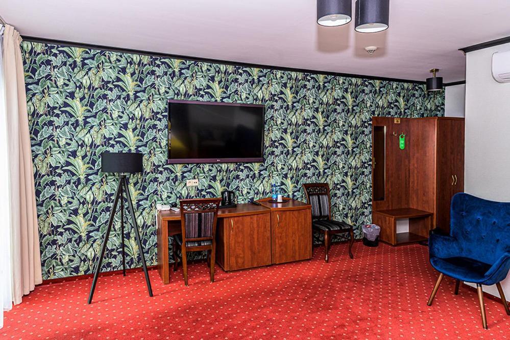 Hotel Stara Gorzelnia Licheń Dış mekan fotoğraf