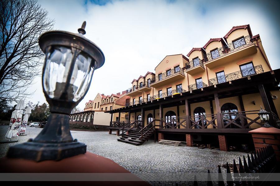 Hotel Stara Gorzelnia Licheń Dış mekan fotoğraf
